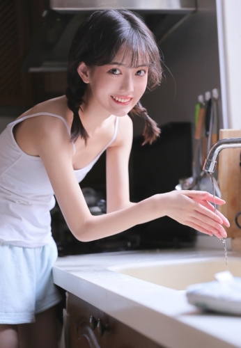 综合久久久久久久青青，探索长久健康生活的秘诀久久久久久久青青草原狠狠