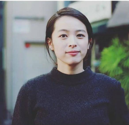 91精品日韩人妻无码久久91精品日韩人妻无码久久，揭秘网络热潮背后的诱惑与责任