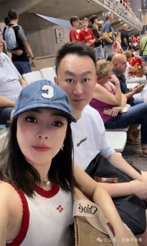 揭秘人人妻现象，社交平台新风尚背后的故事
