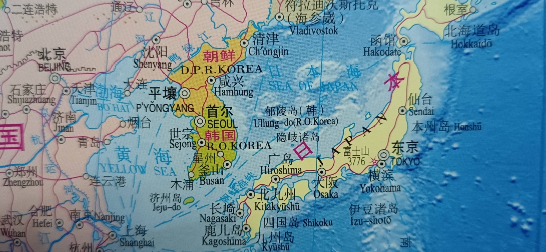亚洲AV无码区，一区二区三区新闻资讯亚洲2021一区