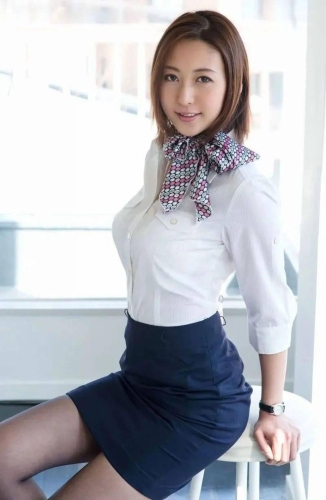 亚洲熟妇人妻魅力四射，令人瞩目亚洲人页54