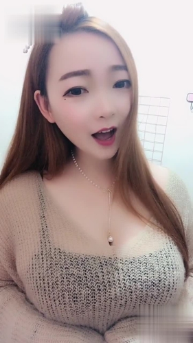 中文字幕视频久久中文字幕视频久久，新闻资讯网站主播角色设定与文章大纲