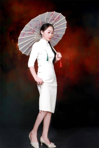 国产老熟女网站国产老熟女网站，展现女性魅力与自信风采