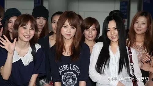 亚洲盛行AV人无码现象，网络新闻资讯解读亚洲无吗视频了